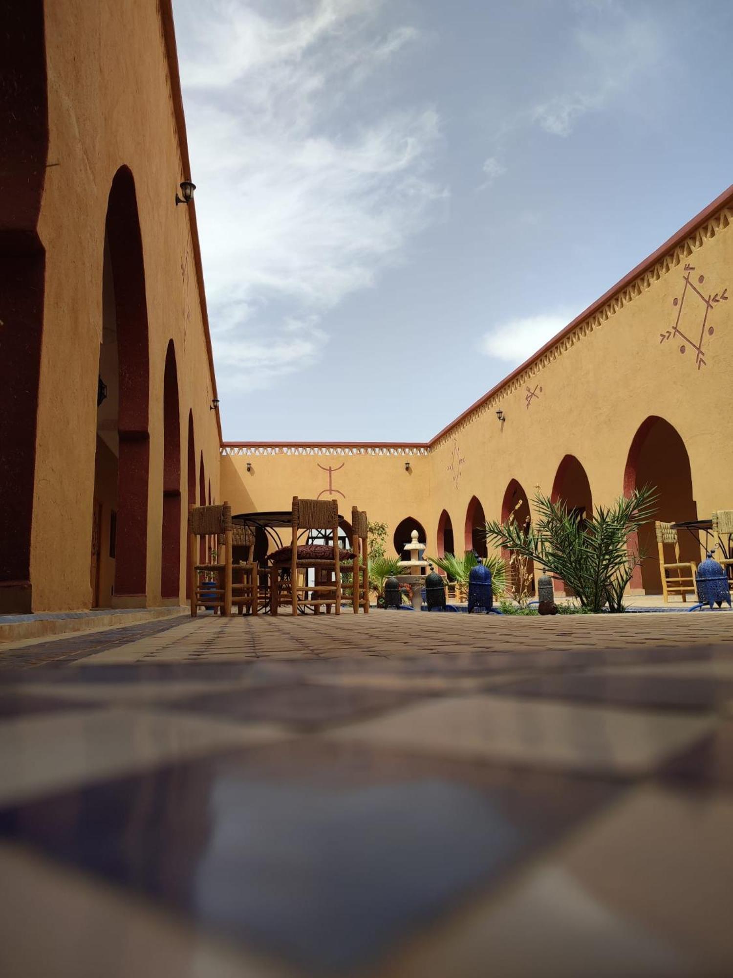 Berber Palace Merzouga Luaran gambar